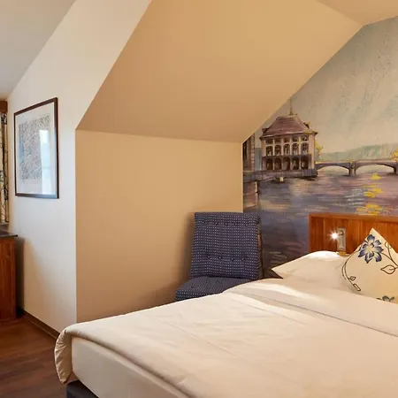 Adler Hotell 3*