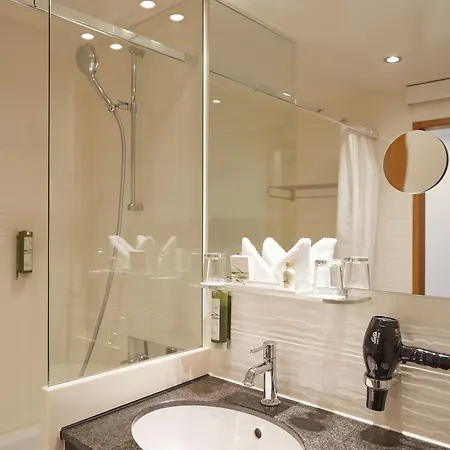 Hotell Adler 3*