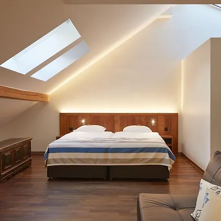 Adler Hotell